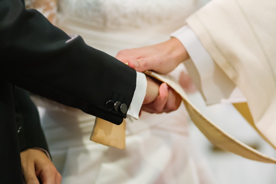 Photo Segnung des Priesters zur Hochzeit